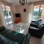 Loue F2 dans maison à Saint François