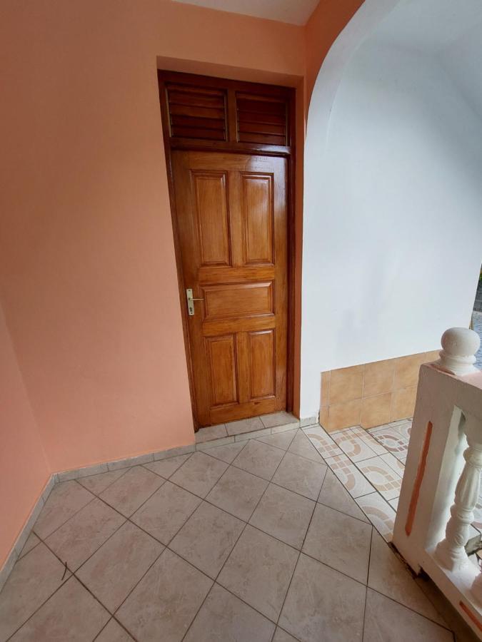 Appartement Loue F2 Dans Maison à François *